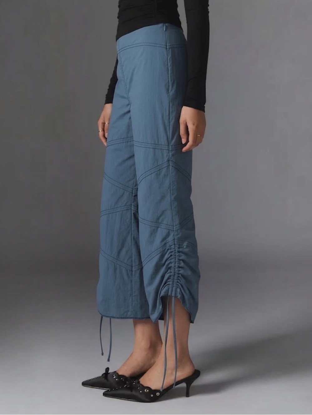 NWT Urban Outfitters Silence + Noise Hayley Cropped Kick Flare Pants Size 2